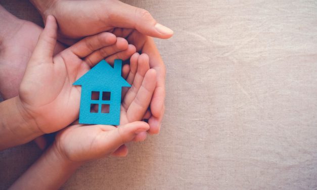 The Difference Between Home Warranty & Home Insurance