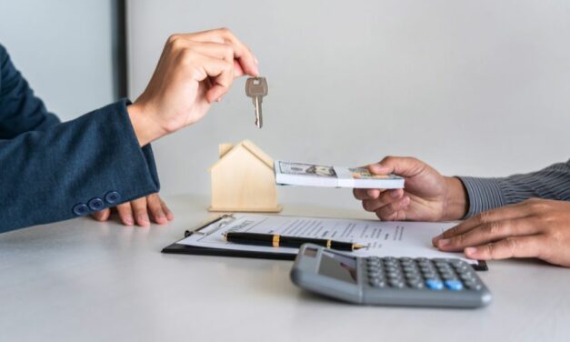 Surrey House Buying Guide: How to Choose the Right Neighborhood for You
