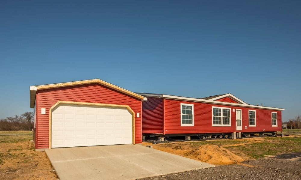 Pros and Cons of Manufactured Homes: Is it Worth the Investment