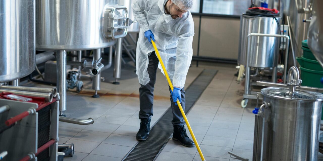 Industrial Cleaning in Langley: How Regular Maintenance Can Improve Your Business’s Efficiency